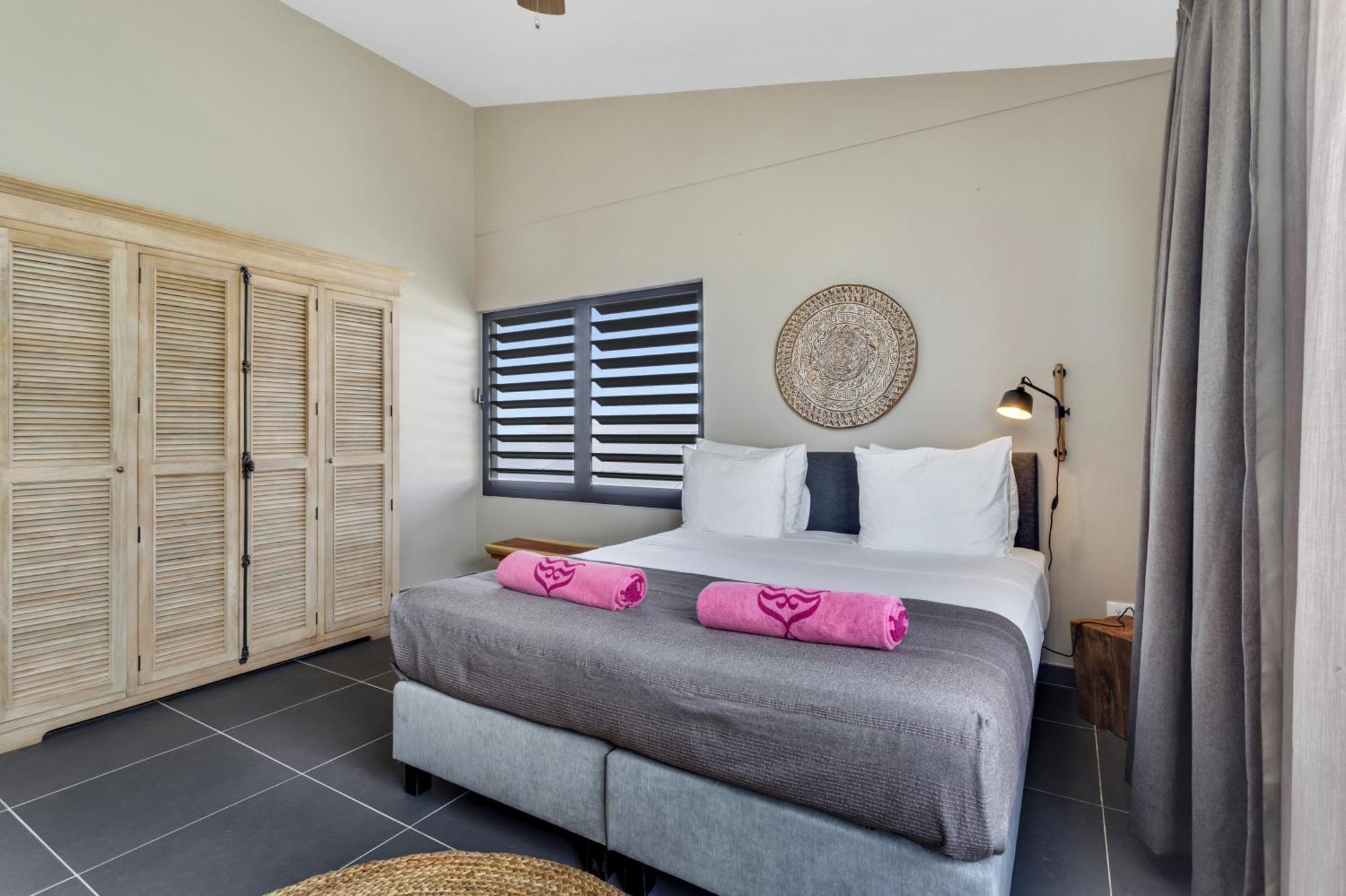 Delfins Beach Resort Bonaire, Tapestry Collection By Hilton Kralendijk Esterno foto